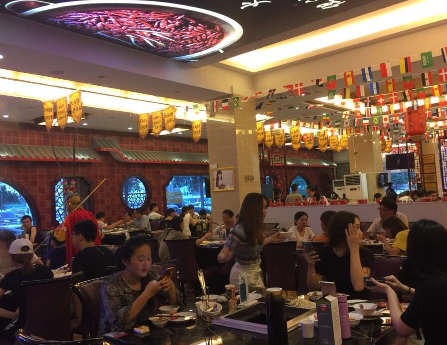 90后不會炒底料如何開火鍋店呢？